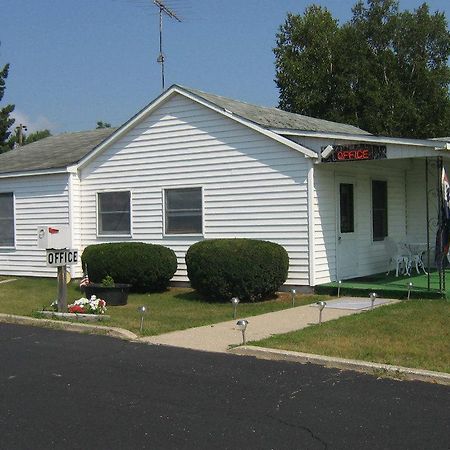 Chapel Hill Motel Brevort Eksteriør bilde
