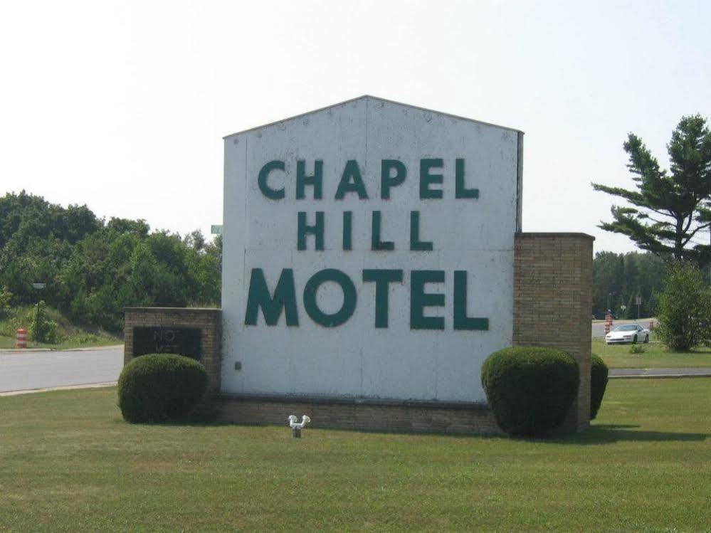 Chapel Hill Motel Brevort Eksteriør bilde